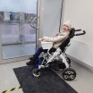 Первые 3 ребенка получили костюмы Супергероев для домашних занятий